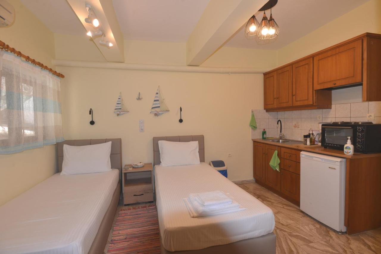 Vasiliki Blue Apartment Екстериор снимка